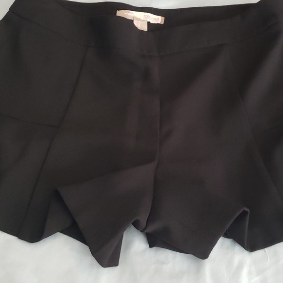 *LAST CHANCE* Foever21 Shorts - Picture 2 of 5